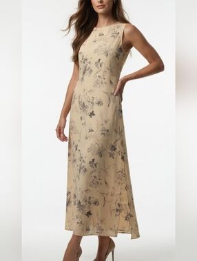 Chaus Tan Floral Maxi Dress (8)